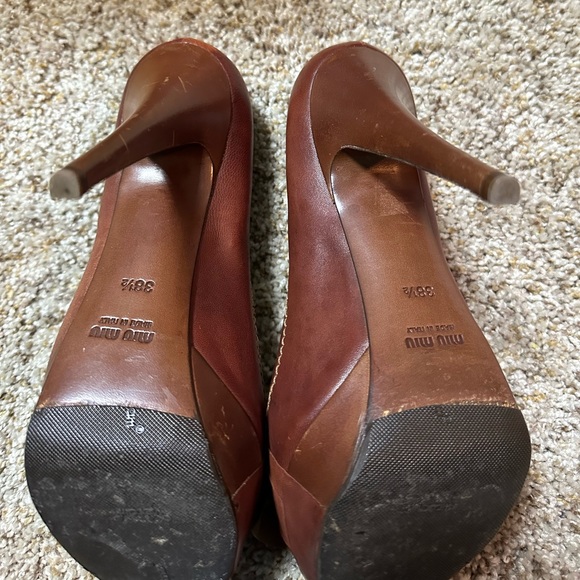 Miu Miu 38.5 Platform Bow Pumps - Picture 7 of 7